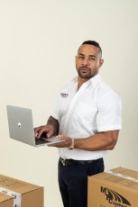 MTC REMOVALS - STUDIO