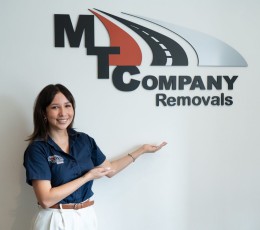 f4e3fb9e-3e03-426b-877c-4dd74470c197